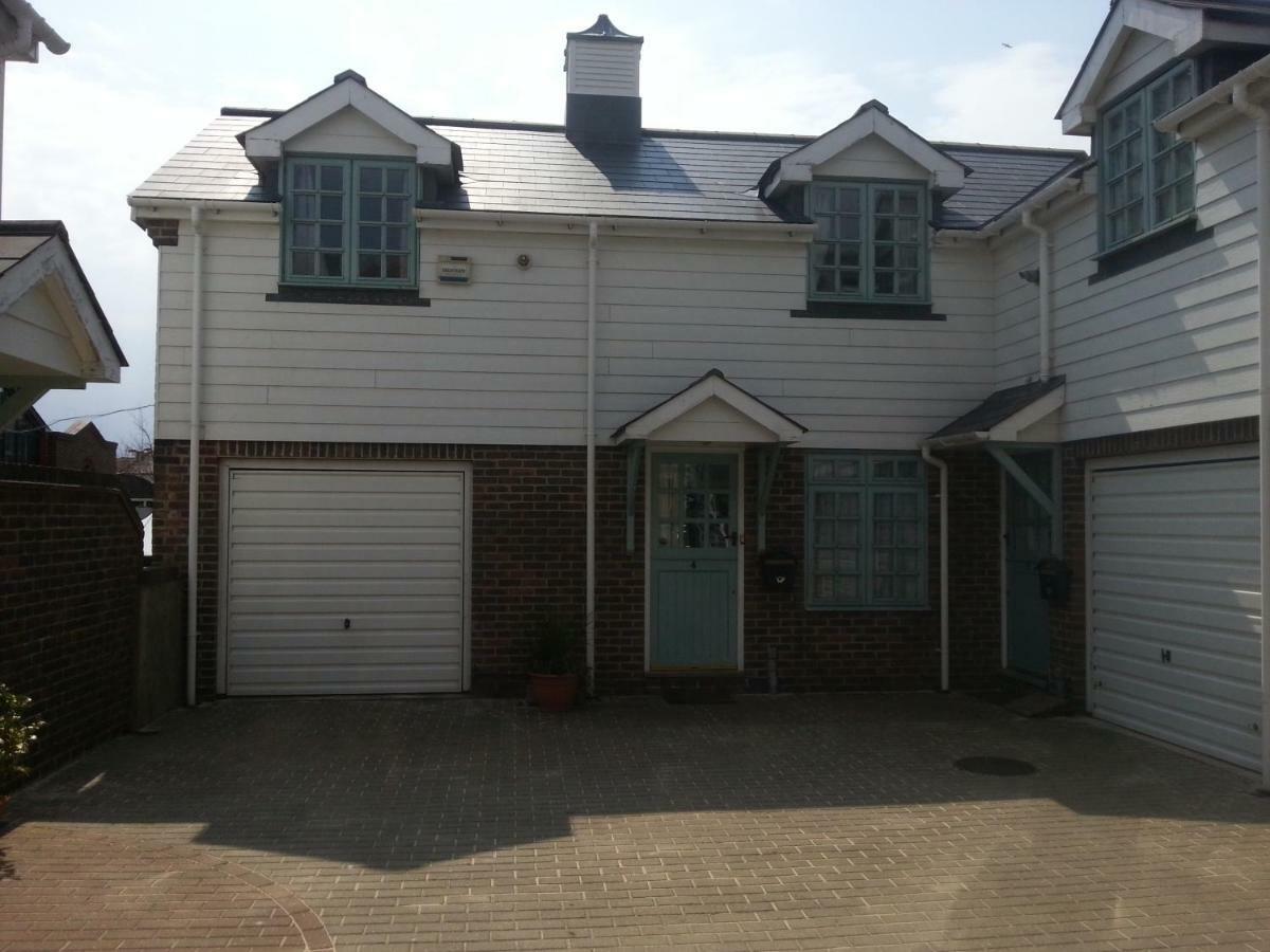 Bo'S Holiday Cottage AEGON International Esterno foto